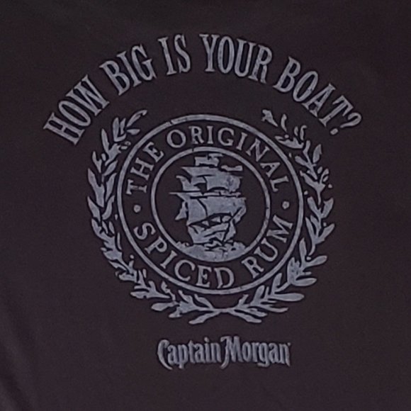 NWOT Graphic T-shirt Captain's Conquest - Picture 3 of 5